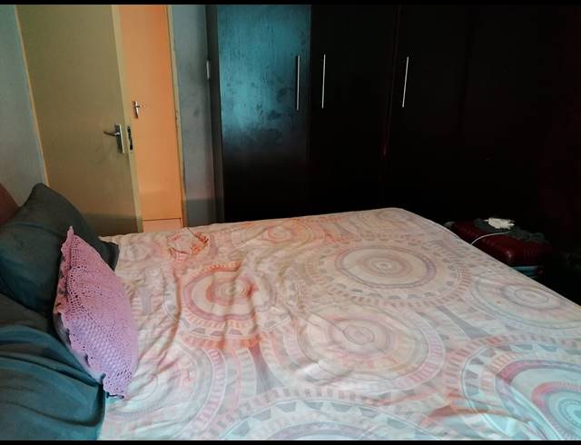 3 BEDROOM HOUSE FOR SALE IN TLHABANE WEST